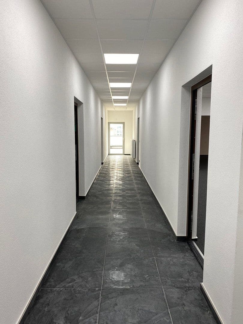 office for sale, 1,000 m², Großmehring, Bavaria office for sale, 1,000 m², Großmehring, Bavaria