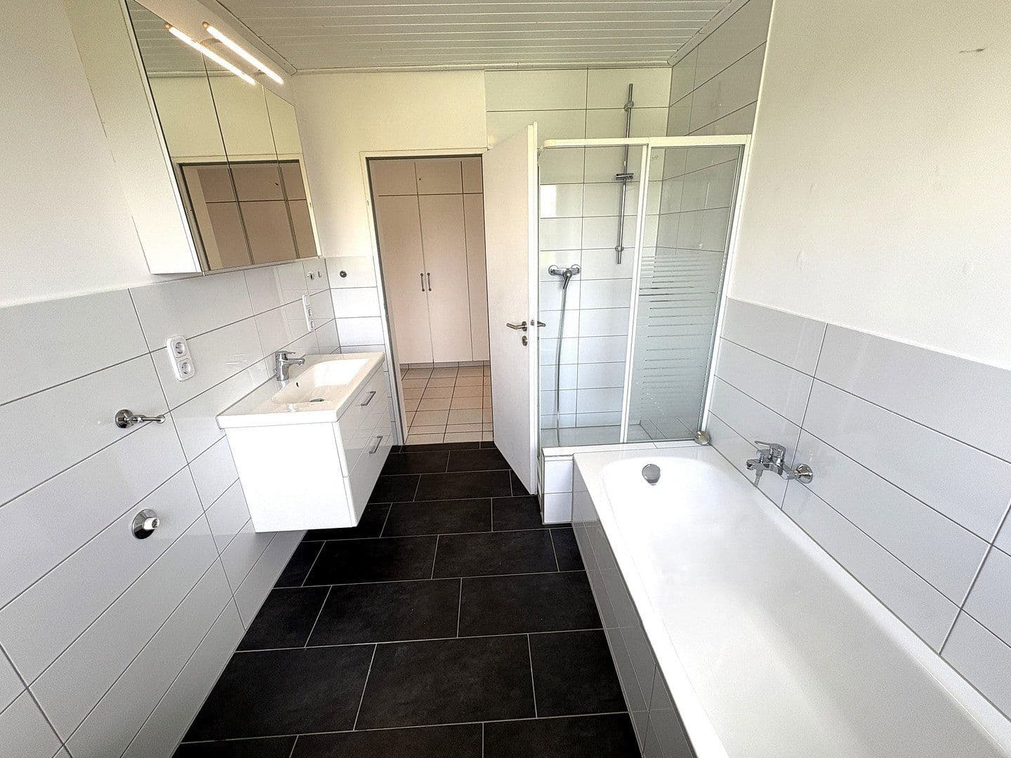 4 bedroom flat to rent, 116 m², Ostbevern, North Rhine-Westphalia 4 bedroom flat to rent, 116 m², Ostbevern, North Rhine-Westphalia