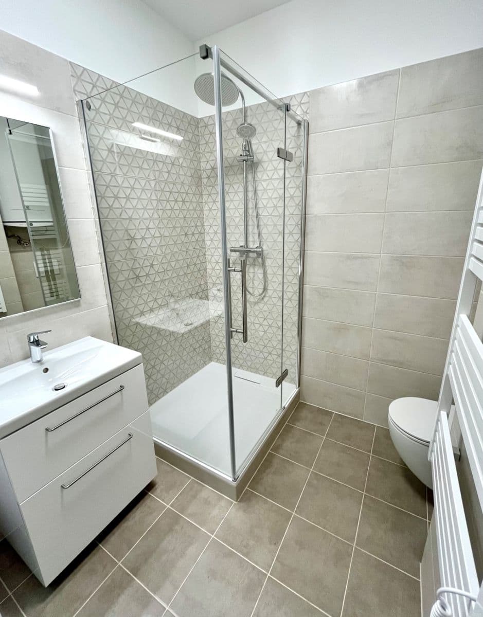 1 bedroom flat to rent, 35 m², Černokostelecká, Prague, Prague 1 bedroom flat to rent, 35 m², Černokostelecká, Prague, Prague