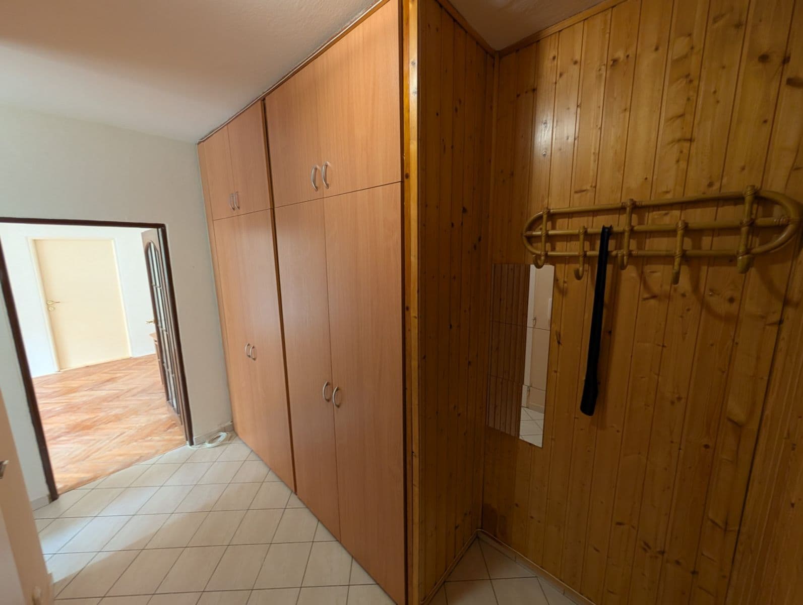 4 bedroom flat to rent, 69 m², Jasmínová, Ostrava, Moravskoslezský Region 4 bedroom flat to rent, 69 m², Jasmínová, Ostrava, Moravskoslezský Region