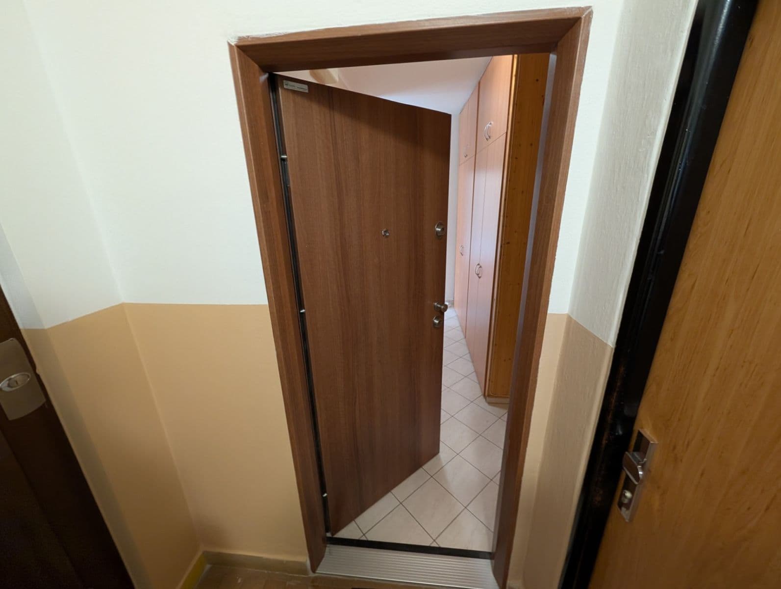 4 bedroom flat to rent, 69 m², Jasmínová, Ostrava, Moravskoslezský Region 4 bedroom flat to rent, 69 m², Jasmínová, Ostrava, Moravskoslezský Region