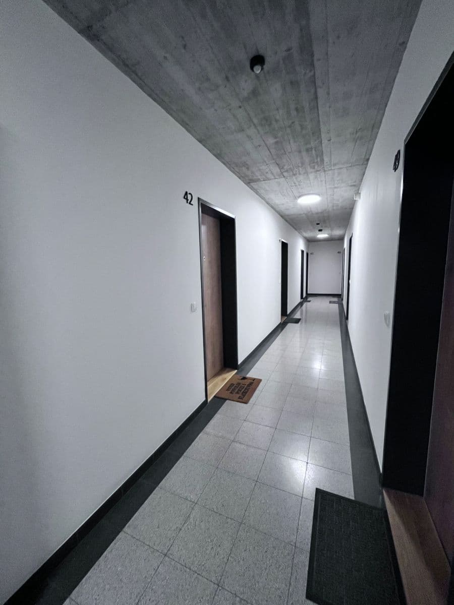 Studio flat to rent, 24 m², Novovysočanská, Prague, Prague Studio flat to rent, 24 m², Novovysočanská, Prague, Prague