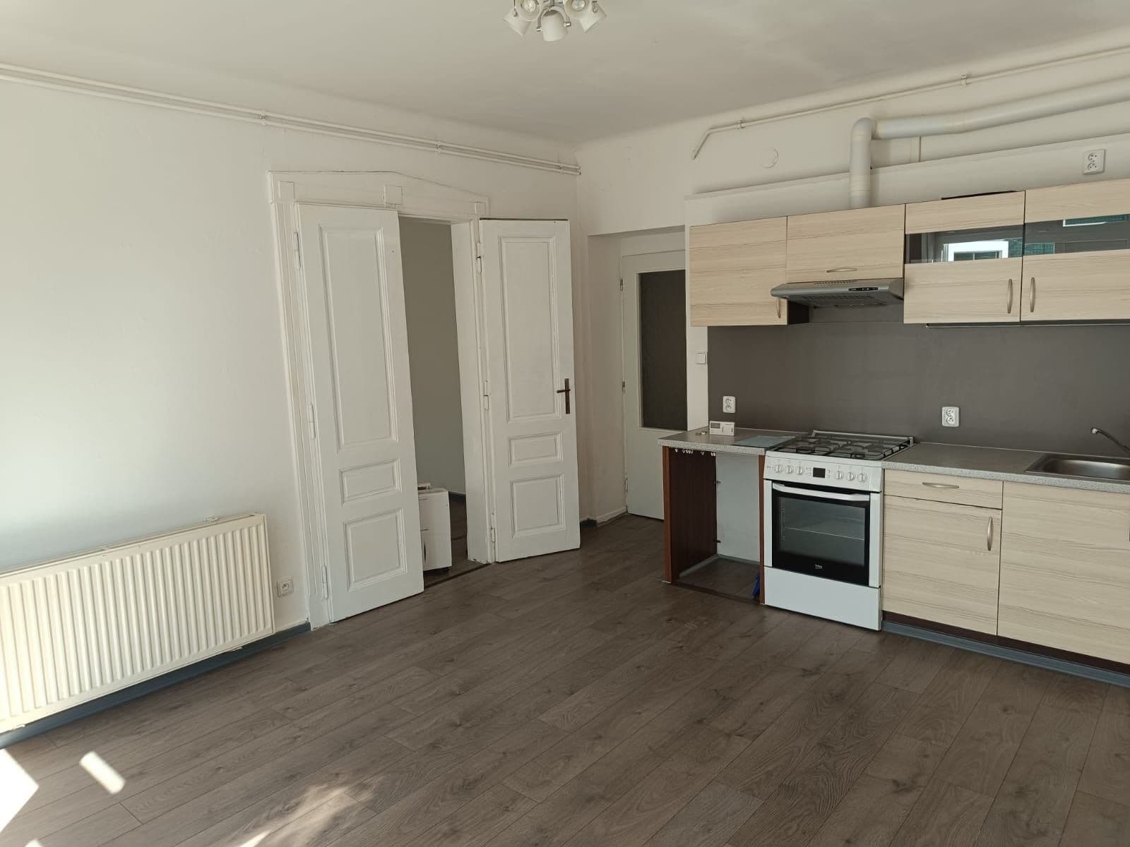 1 bedroom with open-plan kitchen flat to rent, 45 m², 2. května, Nymburk, Středočeský Region 1 bedroom with open-plan kitchen flat to rent, 45 m², 2. května, Nymburk, Středočeský Region