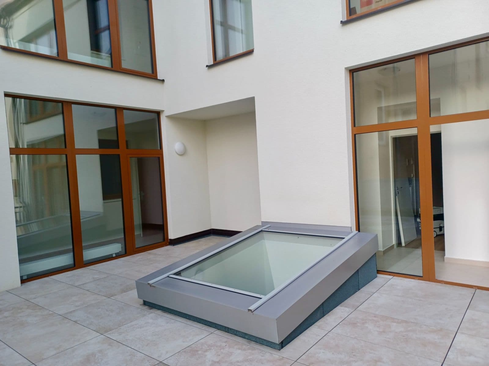 2 bedroom with open-plan kitchen flat to rent, 70 m², Tovární, Plzeň, Plzeňský Region 2 bedroom with open-plan kitchen flat to rent, 70 m², Tovární, Plzeň, Plzeňský Region