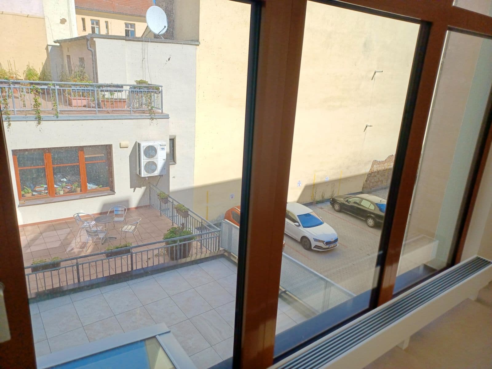 2 bedroom with open-plan kitchen flat to rent, 70 m², Tovární, Plzeň, Plzeňský Region 2 bedroom with open-plan kitchen flat to rent, 70 m², Tovární, Plzeň, Plzeňský Region