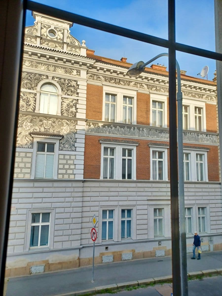 2 bedroom with open-plan kitchen flat to rent, 70 m², Tovární, Plzeň, Plzeňský Region 2 bedroom with open-plan kitchen flat to rent, 70 m², Tovární, Plzeň, Plzeňský Region