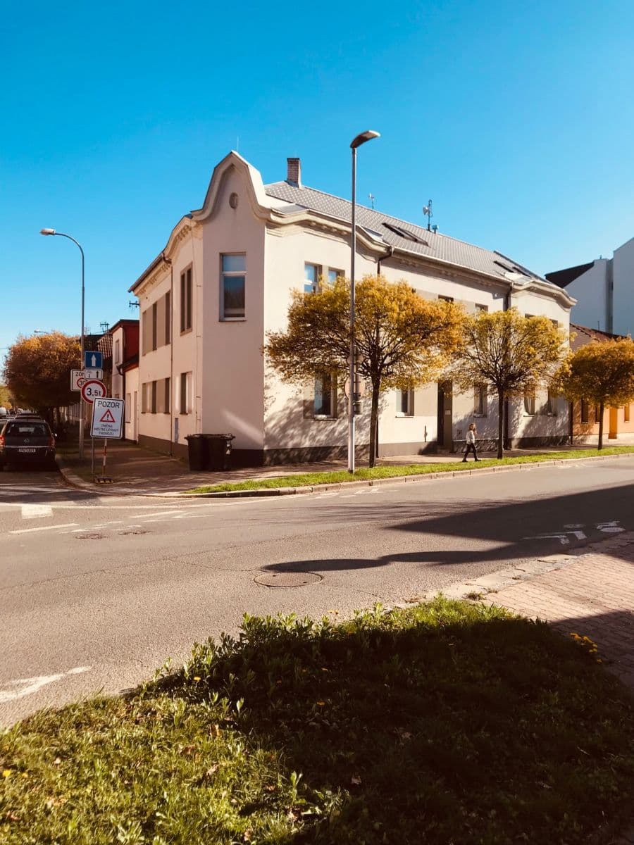 1 bedroom flat to rent, 41 m², Husova, Pardubice, Pardubický Region 1 bedroom flat to rent, 41 m², Husova, Pardubice, Pardubický Region