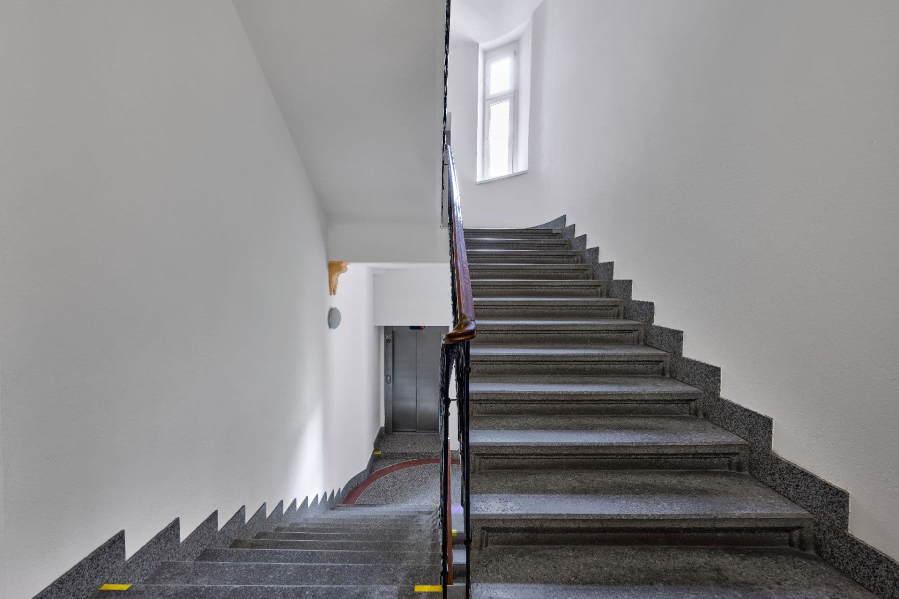 2 bedroom flat for sale, 57 m², U Průhonu, Prague, Prague 2 bedroom flat for sale, 57 m², U Průhonu, Prague, Prague