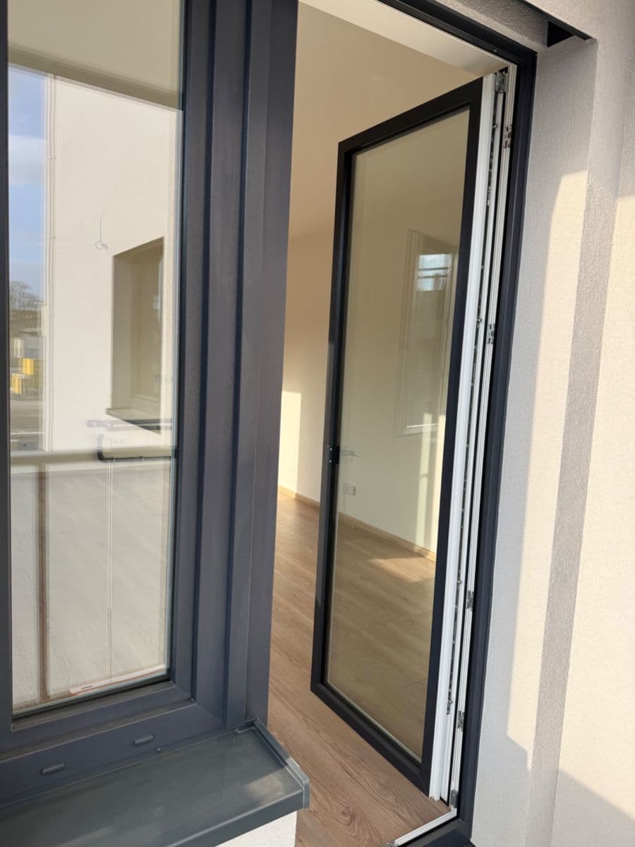 1 bedroom with open-plan kitchen flat for sale, 37 m², U Továren, Prague, Prague 1 bedroom with open-plan kitchen flat for sale, 37 m², U Továren, Prague, Prague