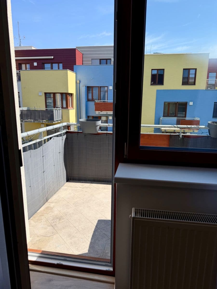 1 bedroom with open-plan kitchen flat to rent, 49 m², Fojtova, Prague, Prague 1 bedroom with open-plan kitchen flat to rent, 49 m², Fojtova, Prague, Prague