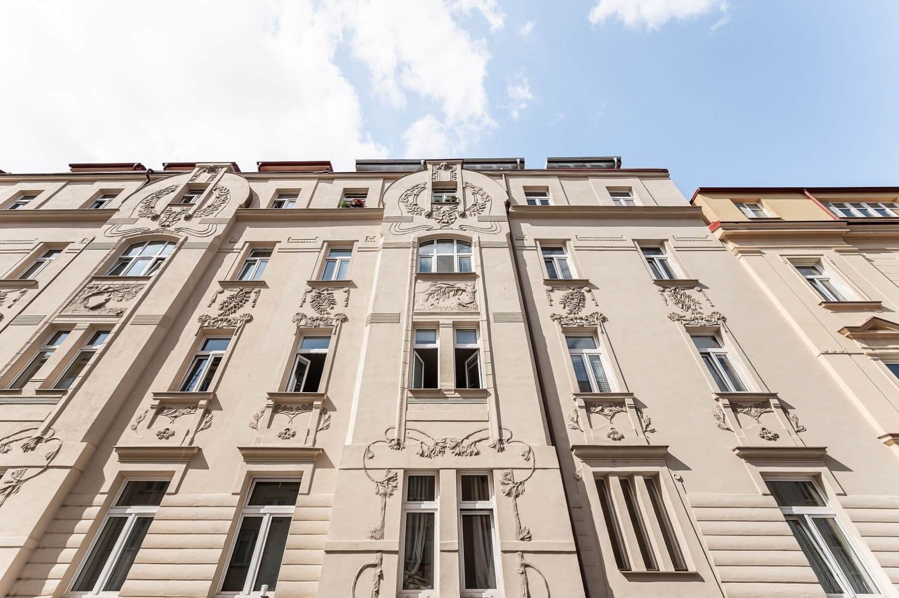 3 bedroom with open-plan kitchen flat to rent, 118 m², V Zahradách, Prague, Prague 3 bedroom with open-plan kitchen flat to rent, 118 m², V Zahradách, Prague, Prague