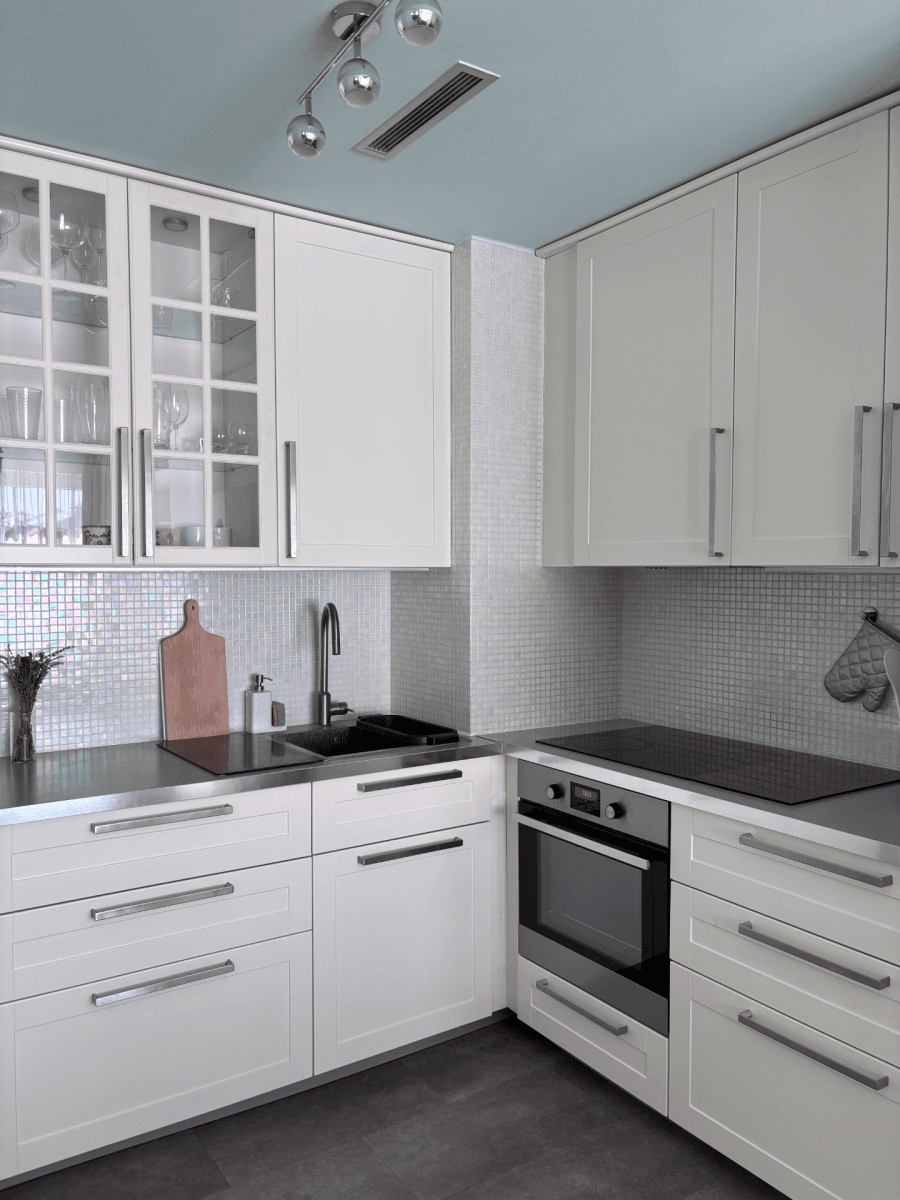 3 bedroom with open-plan kitchen flat to rent, 96 m², Nepomuckých, Prague, Prague 3 bedroom with open-plan kitchen flat to rent, 96 m², Nepomuckých, Prague, Prague