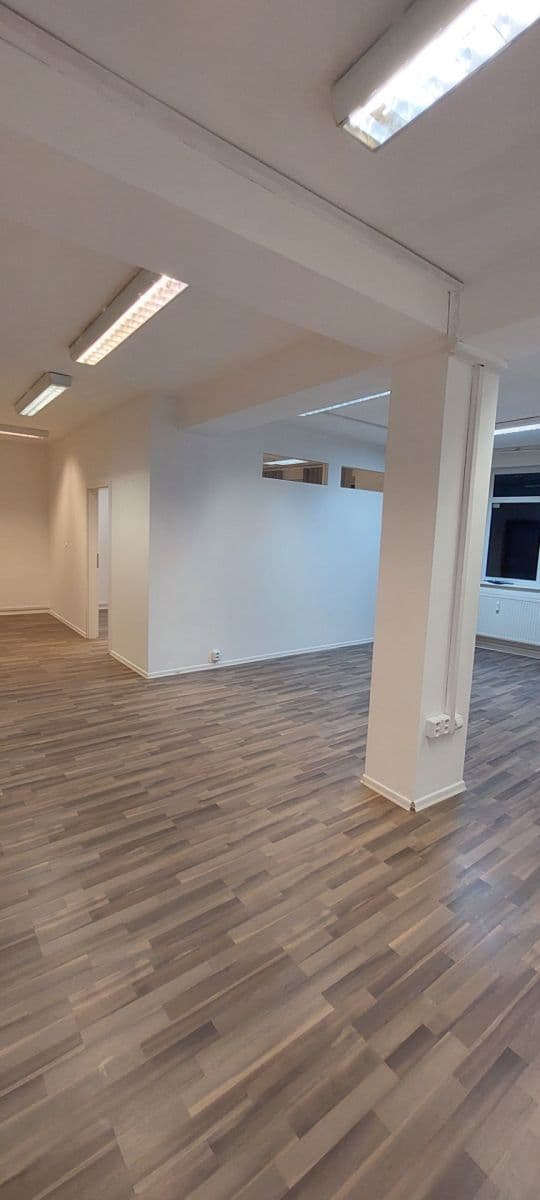 office to rent, 58 m², Nad Šutkou, Prague, Prague office to rent, 58 m², Nad Šutkou, Prague, Prague