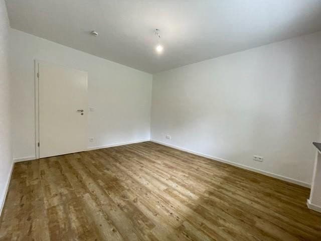 3 bedroom flat to rent, 77 m², Pestalozzistr., Mülheim, North Rhine-Westphalia 3 bedroom flat to rent, 77 m², Pestalozzistr., Mülheim, North Rhine-Westphalia