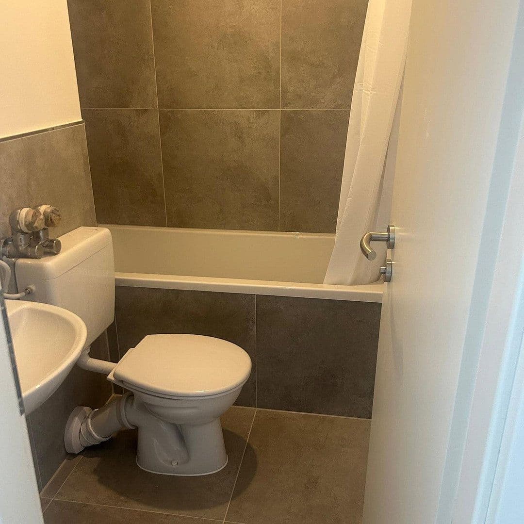 1 bedroom flat to rent, 30 m², Mathildenstraße 14, Offenbach am Main, Hesse 1 bedroom flat to rent, 30 m², Mathildenstraße 14, Offenbach am Main, Hesse