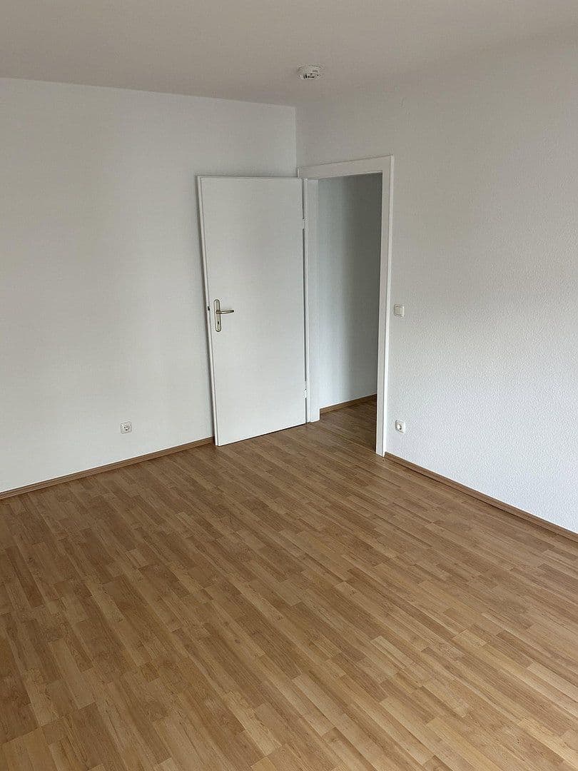 3 bedroom flat to rent, 80 m², Walter-vom-Rath-Str. 33, Frankfurt, Hesse 3 bedroom flat to rent, 80 m², Walter-vom-Rath-Str. 33, Frankfurt, Hesse