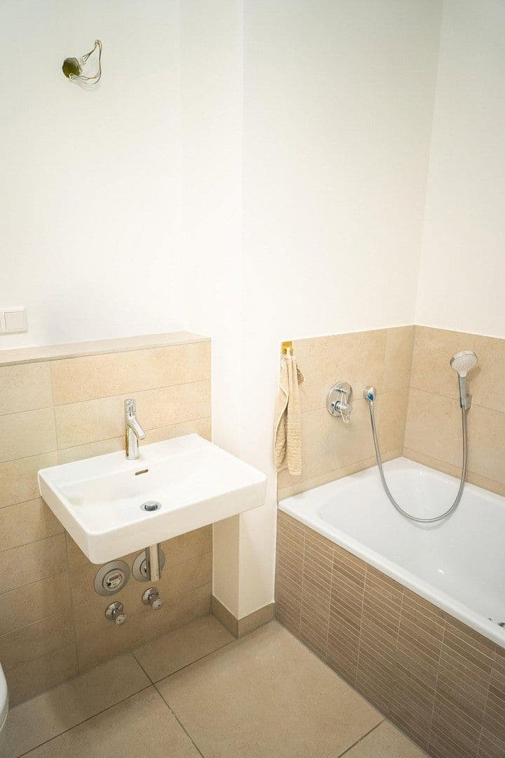 3 bedroom flat to rent, 85 m², Hattersheim am Main, Hesse 3 bedroom flat to rent, 85 m², Hattersheim am Main, Hesse