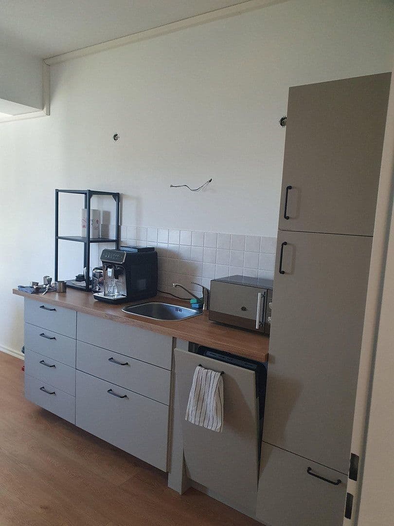 office to rent, 15 m², Wehlner Straße, Dresden, Saxony office to rent, 15 m², Wehlner Straße, Dresden, Saxony