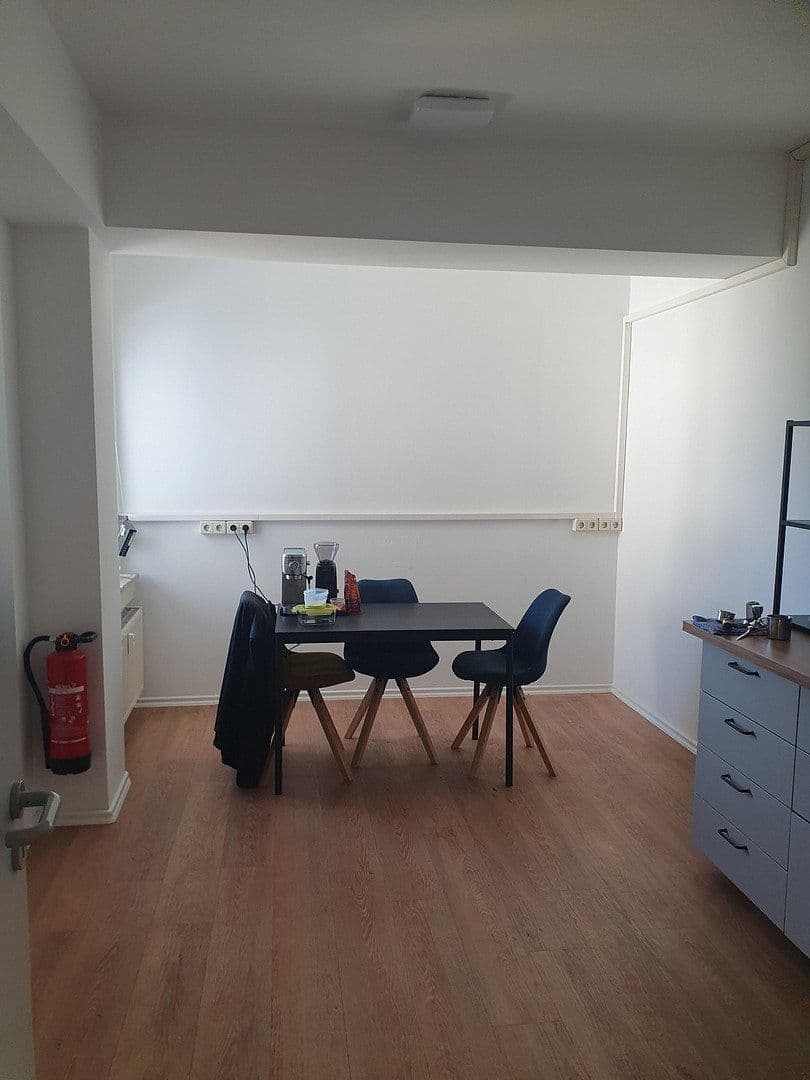 office to rent, 15 m², Wehlner Straße, Dresden, Saxony office to rent, 15 m², Wehlner Straße, Dresden, Saxony