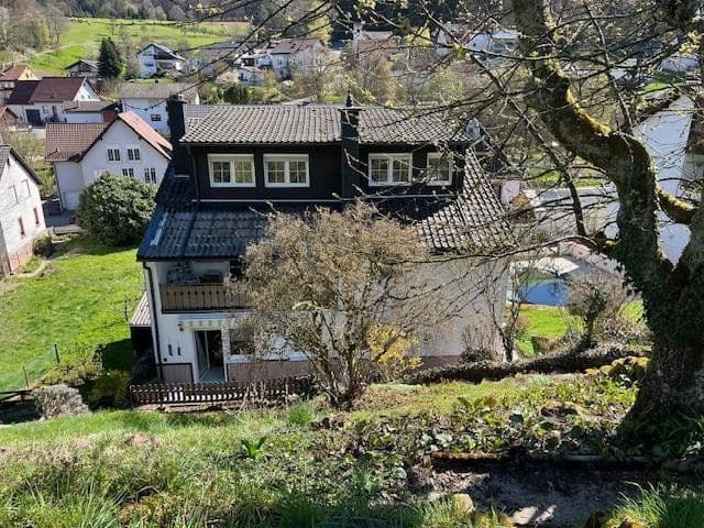 house for sale, 160 m², Schönbrunn, Baden-Württemberg house for sale, 160 m², Schönbrunn, Baden-Württemberg