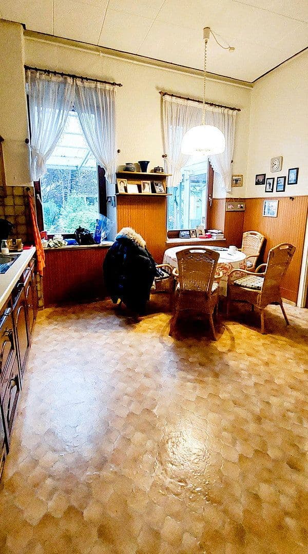 house for sale, 557 m², Markt 22, Bredstedt, Schleswig-Holstein house for sale, 557 m², Markt 22, Bredstedt, Schleswig-Holstein