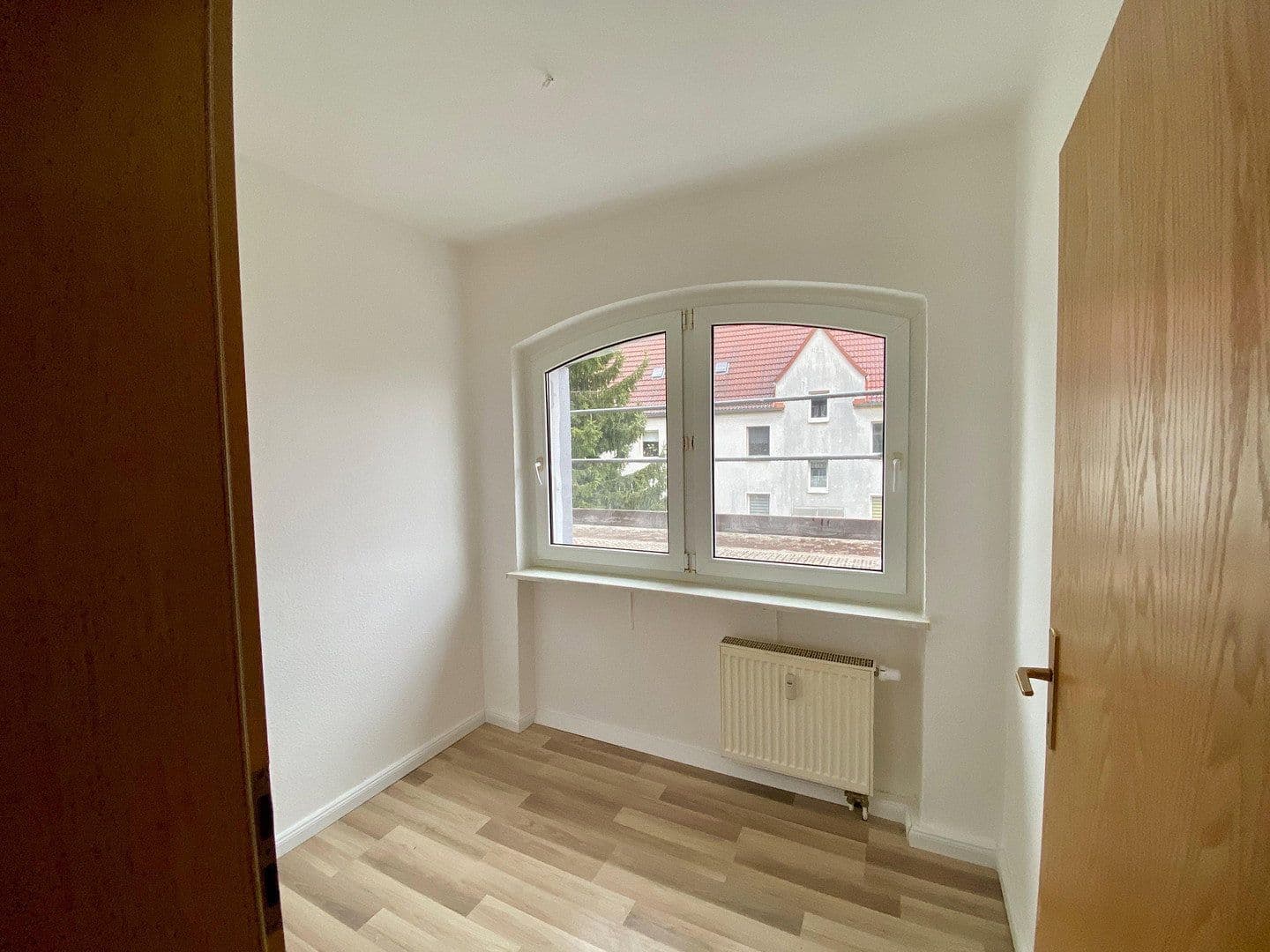 3 bedroom with open-plan kitchen flat to rent, 79 m², Neukieritzsch, Saxony 3 bedroom with open-plan kitchen flat to rent, 79 m², Neukieritzsch, Saxony