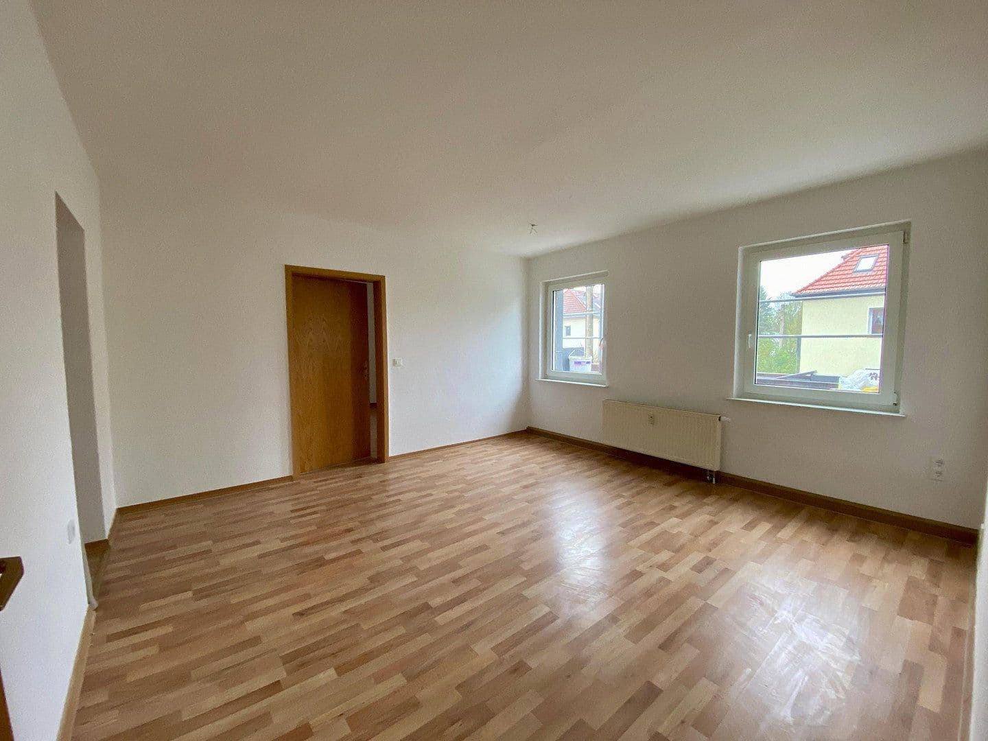 3 bedroom with open-plan kitchen flat to rent, 79 m², Neukieritzsch, Saxony 3 bedroom with open-plan kitchen flat to rent, 79 m², Neukieritzsch, Saxony