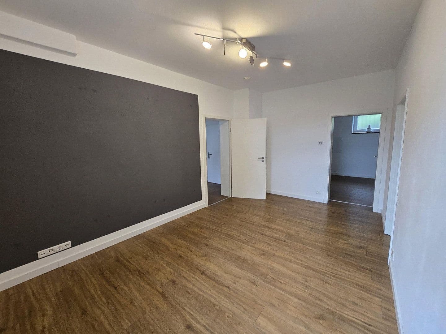 house for sale, 240 m², Hans-Staden-Allee 6, Homberg (Efze), Hesse house for sale, 240 m², Hans-Staden-Allee 6, Homberg (Efze), Hesse