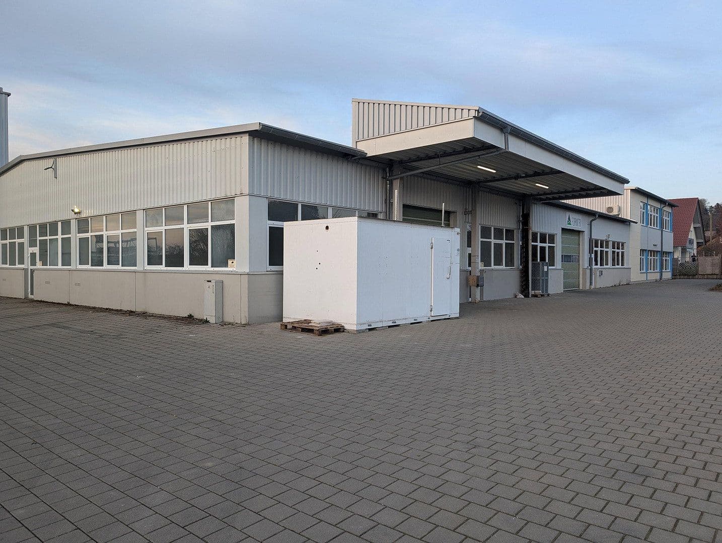 non-residential property to rent, 4,000 m², Werkstraße 3, Buch, Bavaria non-residential property to rent, 4,000 m², Werkstraße 3, Buch, Bavaria