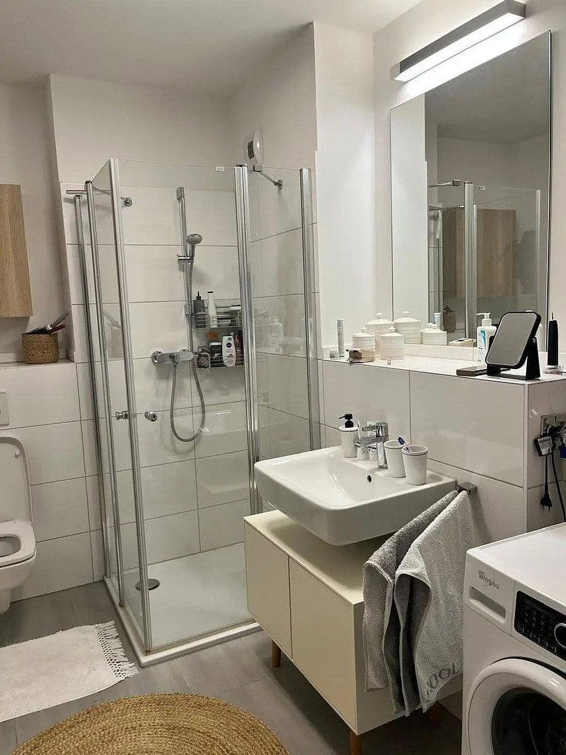 1 bedroom with open-plan kitchen flat to rent, 67 m², Düsseldorf, North Rhine-Westphalia 1 bedroom with open-plan kitchen flat to rent, 67 m², Düsseldorf, North Rhine-Westphalia