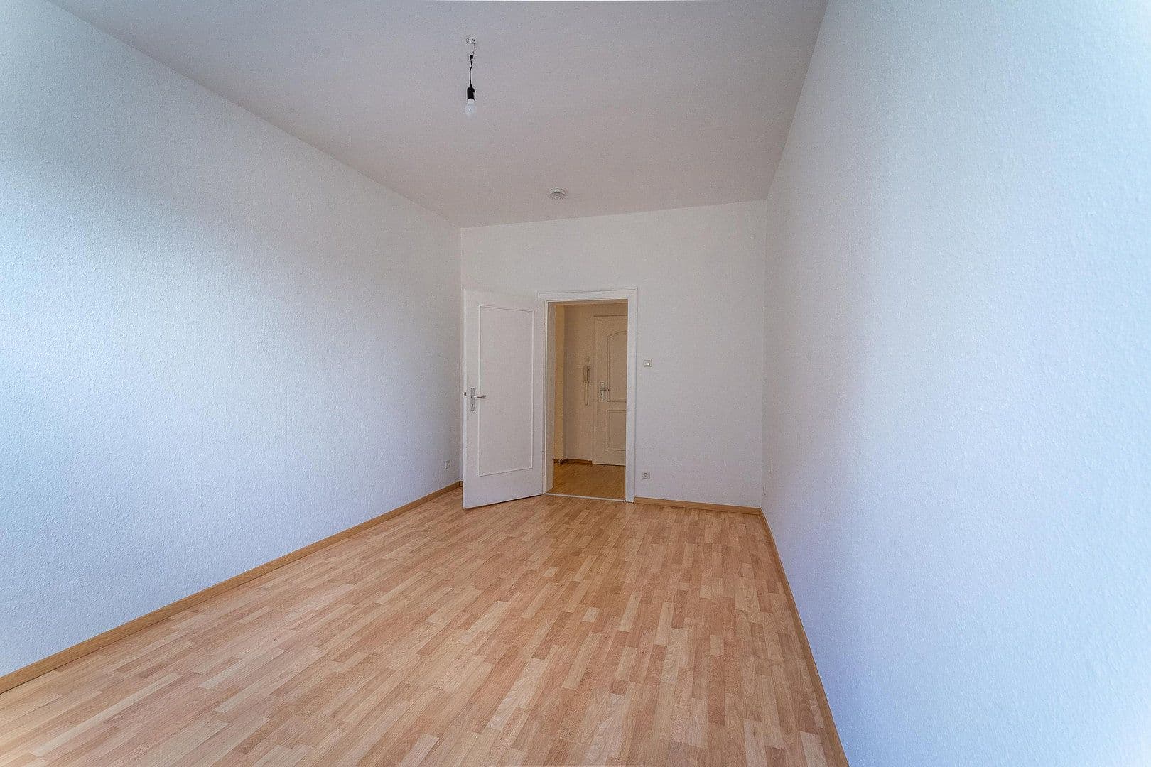 4 bedroom flat to rent, 120 m², Koblenz, Rhineland-Palatinate 4 bedroom flat to rent, 120 m², Koblenz, Rhineland-Palatinate