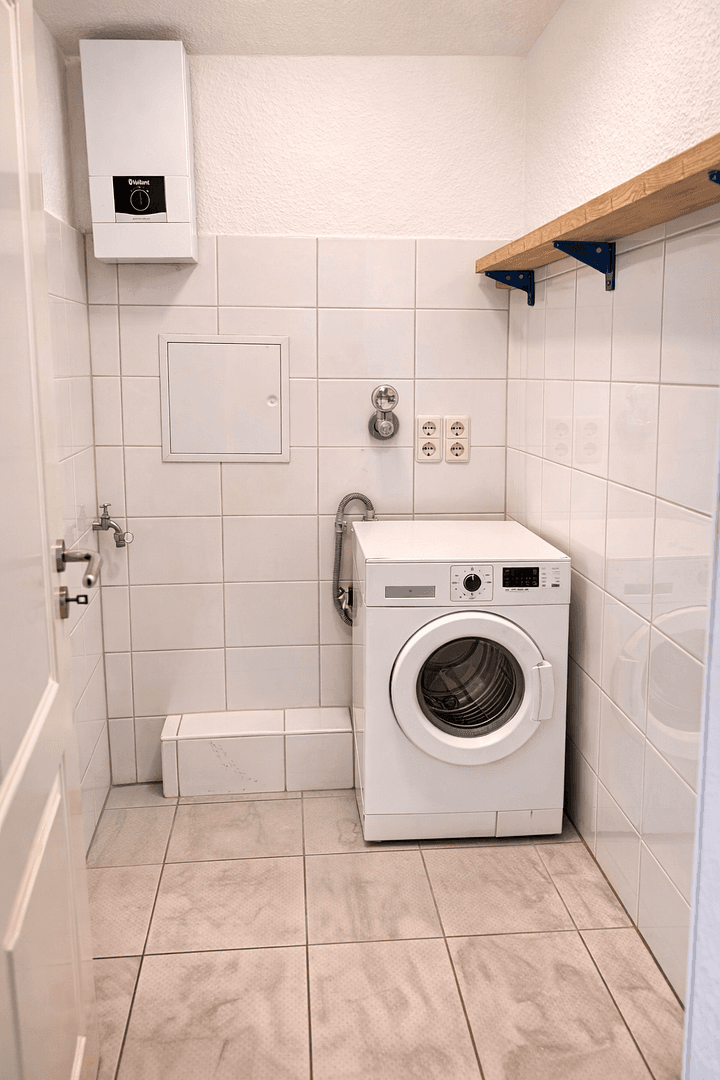 2 bedroom with open-plan kitchen flat to rent, 96 m², Schwertstraße 65, Krefeld, North Rhine-Westphalia 2 bedroom with open-plan kitchen flat to rent, 96 m², Schwertstraße 65, Krefeld, North Rhine-Westphalia