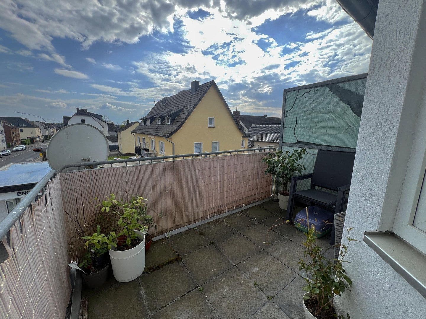 4 bedroom flat to rent, 100 m², Hauptstr. 104a, Lohmar, North Rhine-Westphalia 4 bedroom flat to rent, 100 m², Hauptstr. 104a, Lohmar, North Rhine-Westphalia