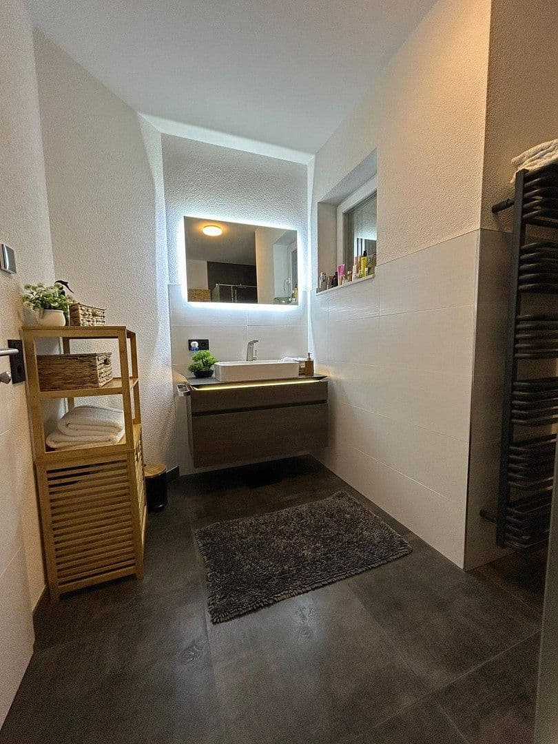 2 bedroom with open-plan kitchen flat for sale, 104 m², Niefern-Öschelbronn, Baden-Württemberg 2 bedroom with open-plan kitchen flat for sale, 104 m², Niefern-Öschelbronn, Baden-Württemberg