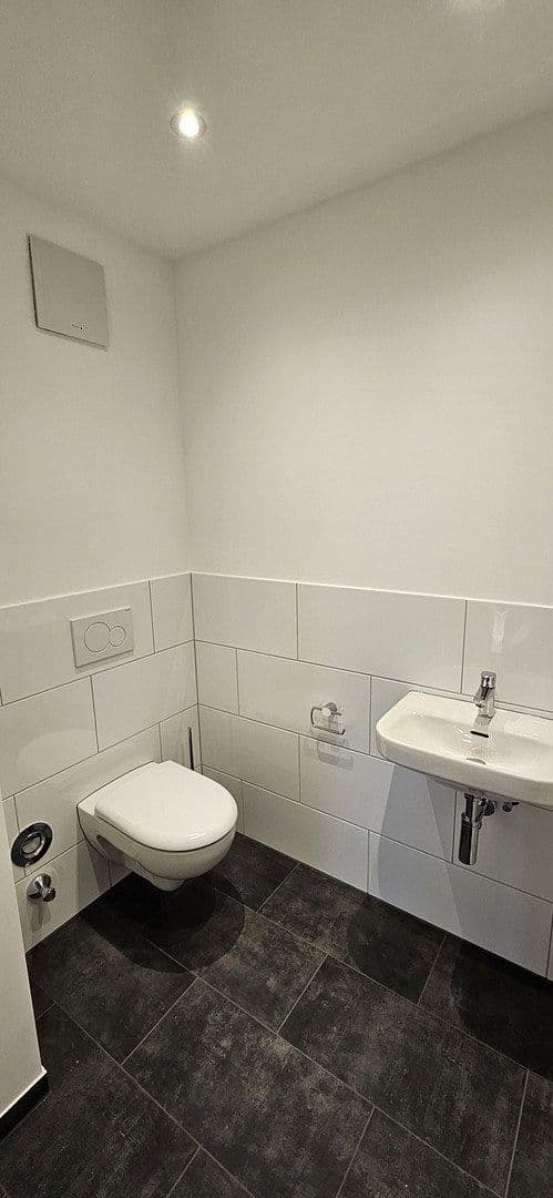 4 bedroom flat to rent, 116 m², Ratingen, North Rhine-Westphalia 4 bedroom flat to rent, 116 m², Ratingen, North Rhine-Westphalia