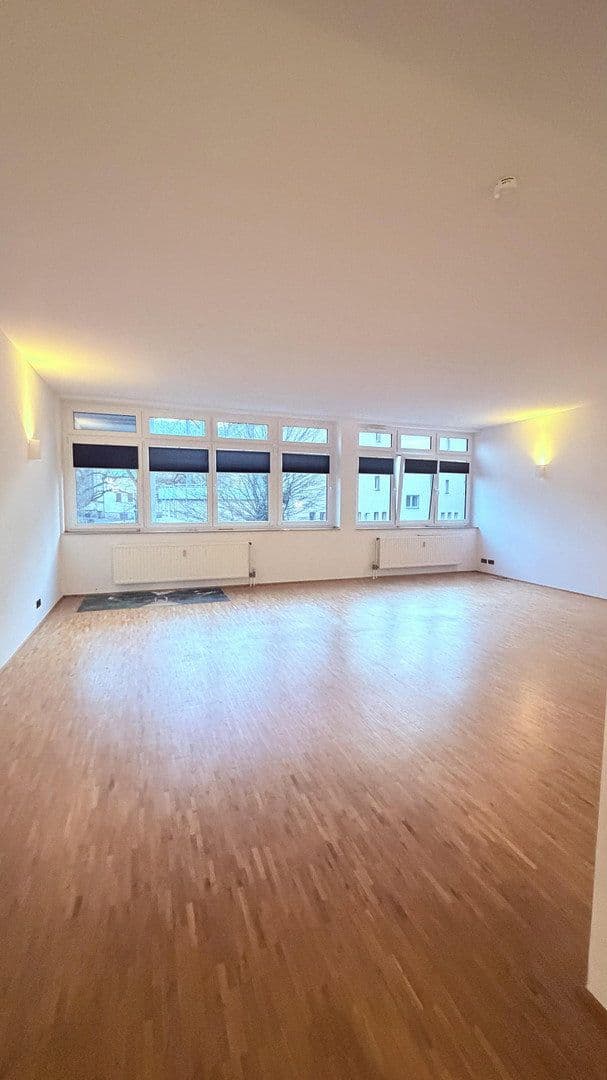 1 bedroom flat to rent, 103 m², Kurfürstenwall 9-11, Recklinghausen, North Rhine-Westphalia 1 bedroom flat to rent, 103 m², Kurfürstenwall 9-11, Recklinghausen, North Rhine-Westphalia