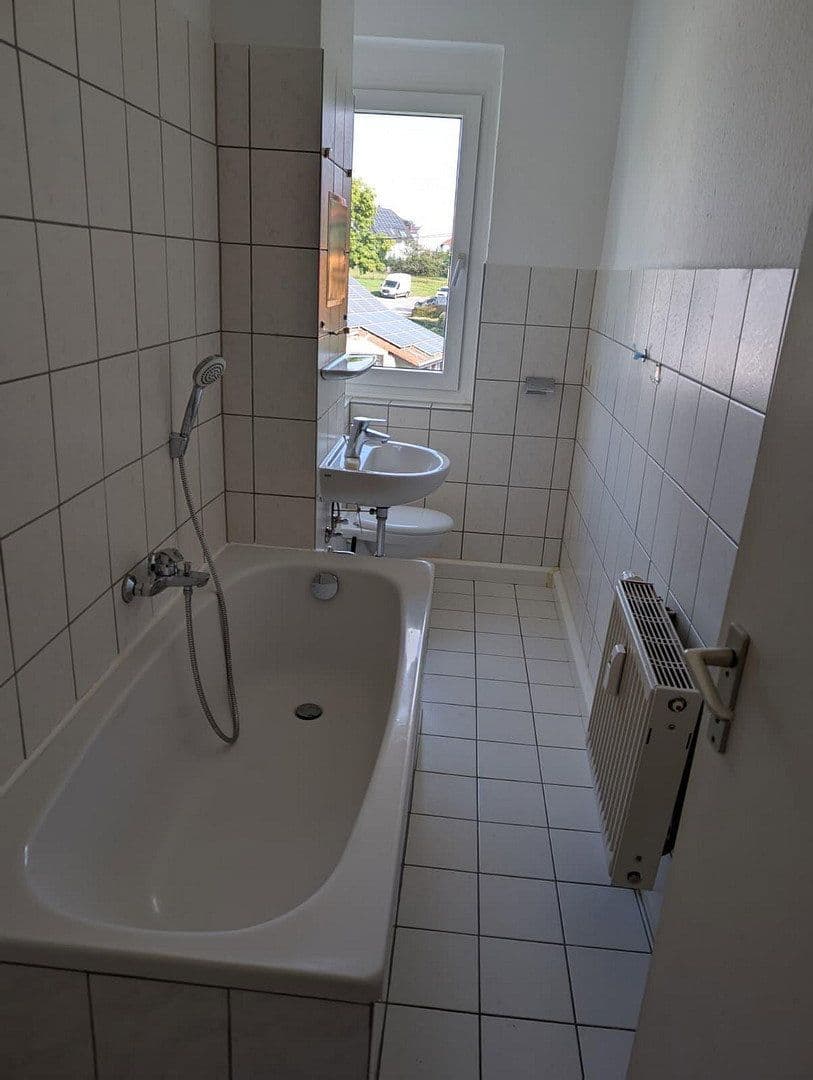 4 bedroom flat to rent, 75 m², Seligenstädter Straße 12, Gera - Aga, Thuringia 4 bedroom flat to rent, 75 m², Seligenstädter Straße 12, Gera - Aga, Thuringia