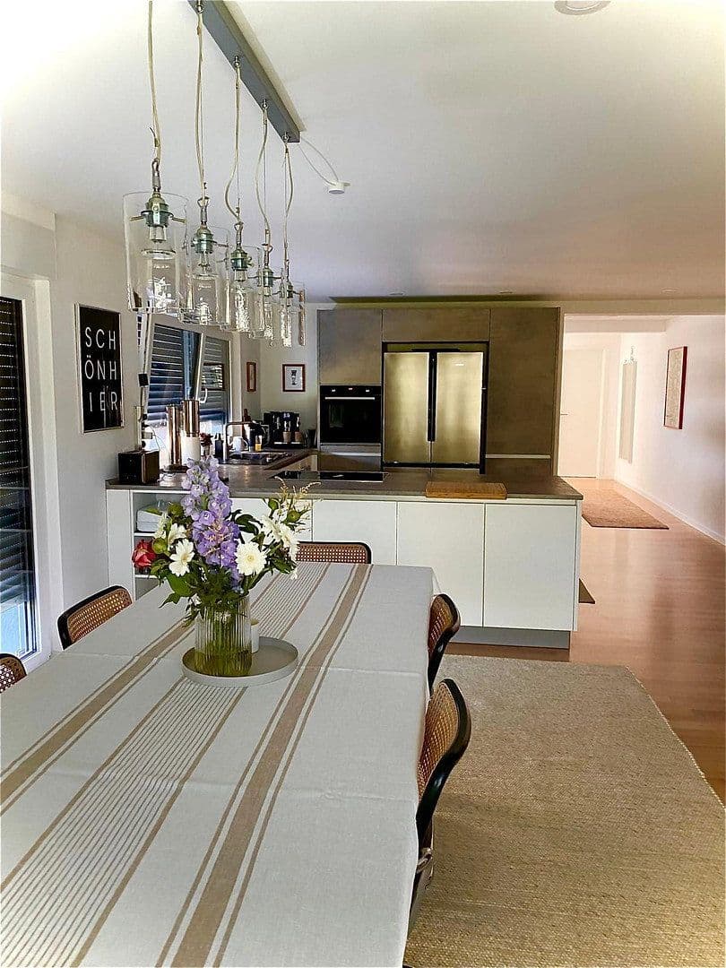 4 bedroom flat to rent, 210 m², Koblenz, Rhineland-Palatinate 4 bedroom flat to rent, 210 m², Koblenz, Rhineland-Palatinate