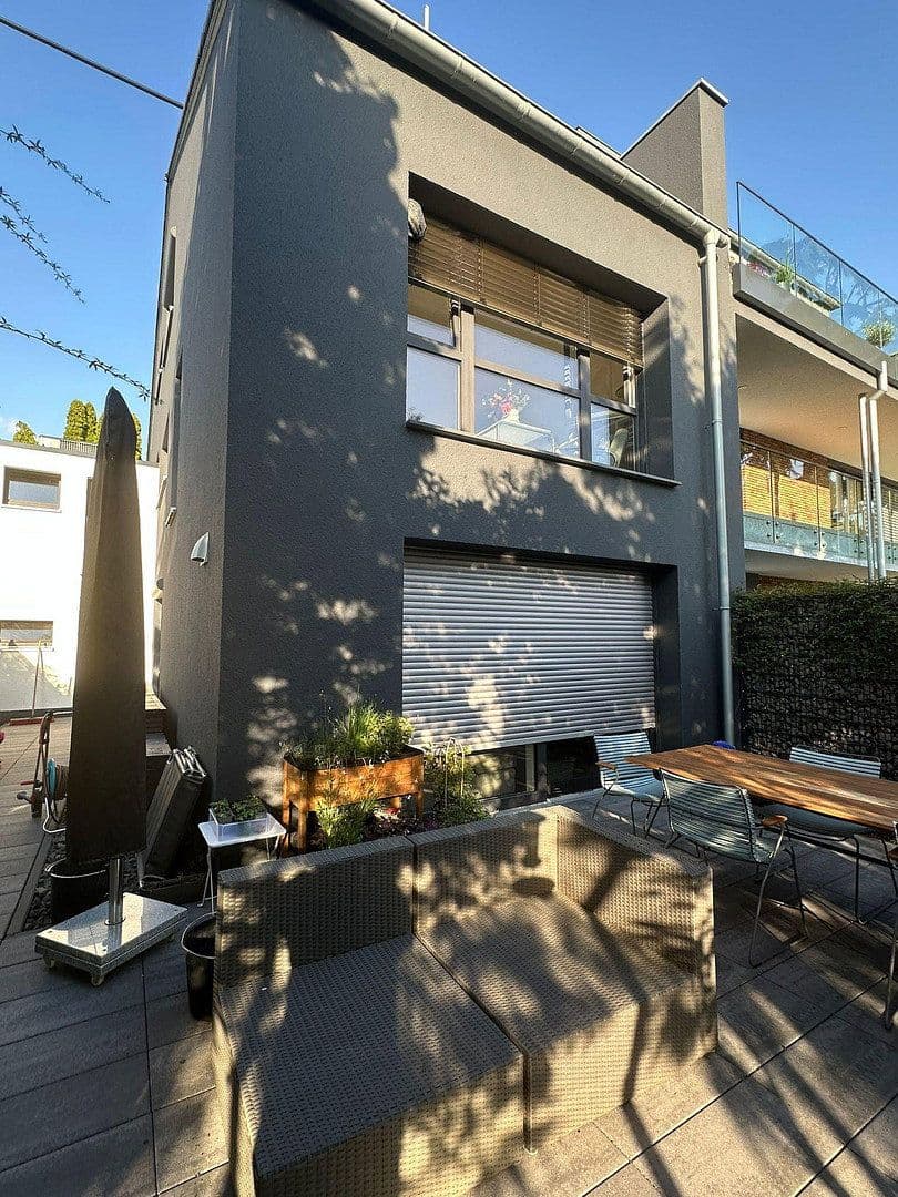 4 bedroom flat to rent, 210 m², Koblenz, Rhineland-Palatinate 4 bedroom flat to rent, 210 m², Koblenz, Rhineland-Palatinate