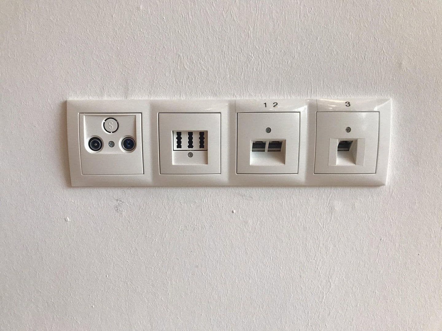 4 bedroom flat to rent, 210 m², Koblenz, Rhineland-Palatinate 4 bedroom flat to rent, 210 m², Koblenz, Rhineland-Palatinate