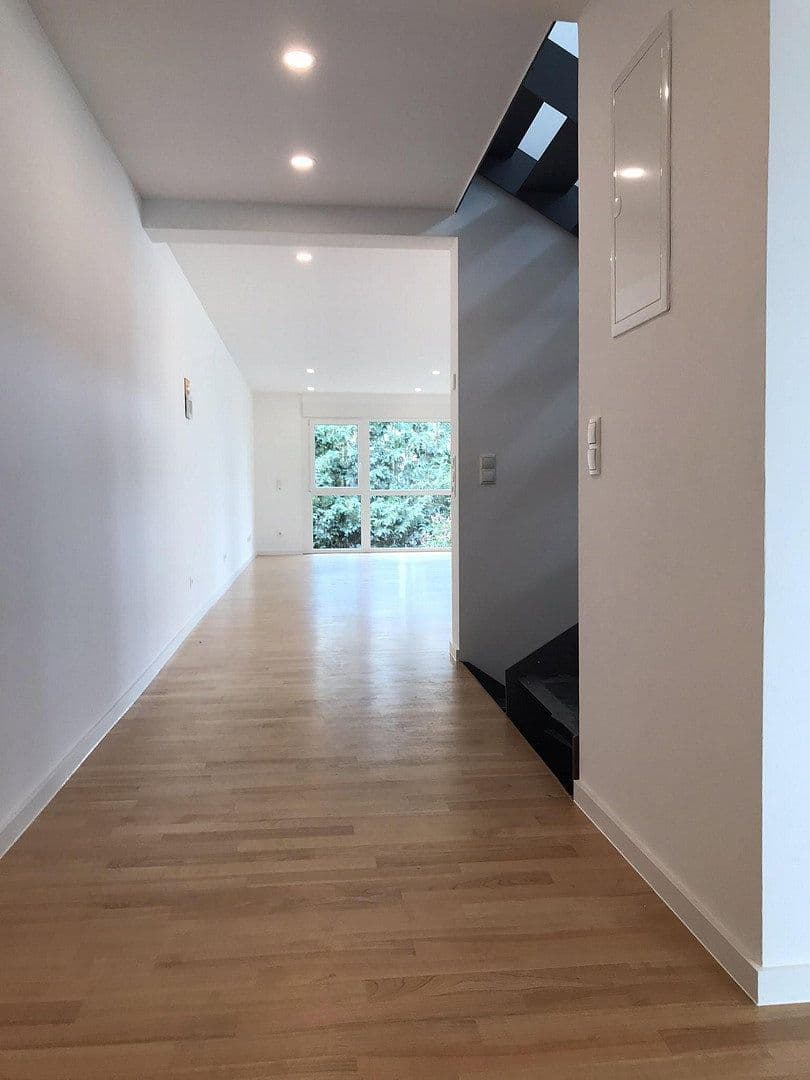 4 bedroom flat to rent, 210 m², Koblenz, Rhineland-Palatinate 4 bedroom flat to rent, 210 m², Koblenz, Rhineland-Palatinate