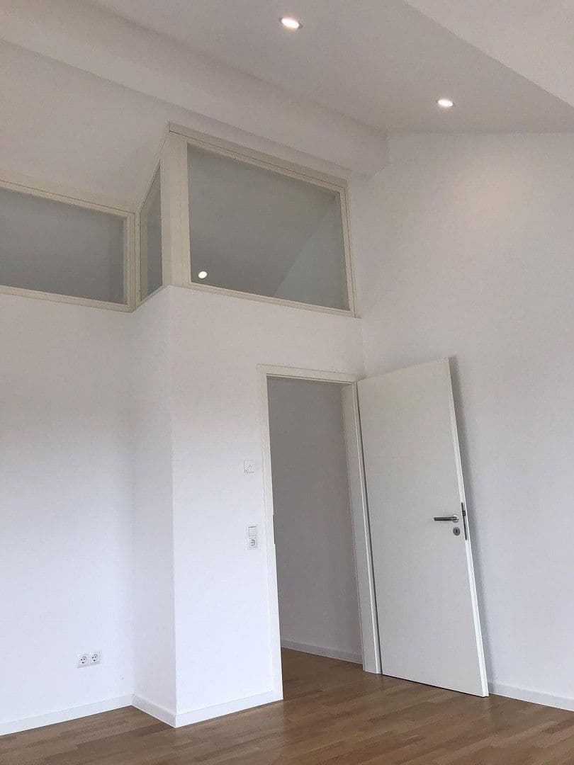 4 bedroom flat to rent, 210 m², Koblenz, Rhineland-Palatinate 4 bedroom flat to rent, 210 m², Koblenz, Rhineland-Palatinate