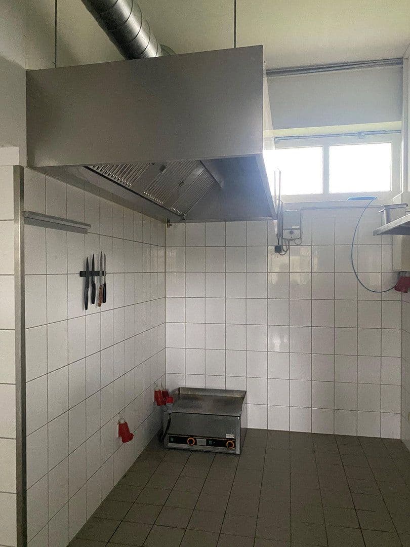 non-residential property to rent, 120 m², Kieler Str. 84, Lentföhrden, Schleswig-Holstein non-residential property to rent, 120 m², Kieler Str. 84, Lentföhrden, Schleswig-Holstein