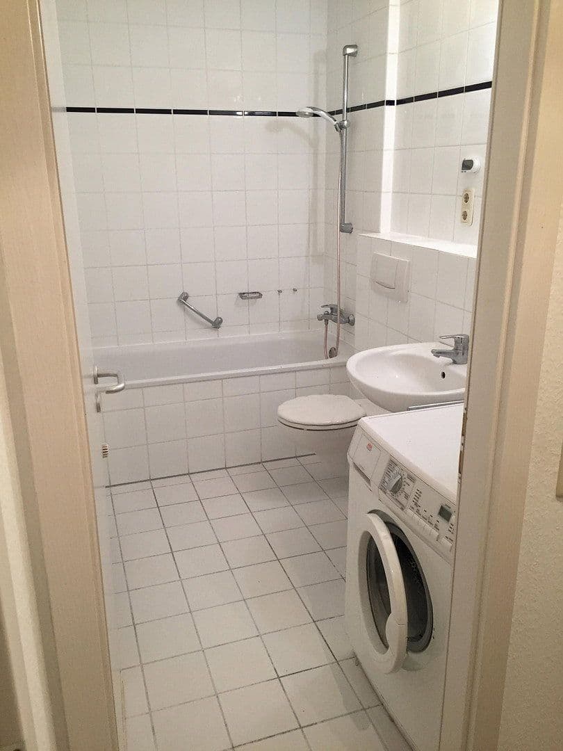 2 bedroom flat to rent, 50 m², Sterrenhofweg 43, Köln, North Rhine-Westphalia 2 bedroom flat to rent, 50 m², Sterrenhofweg 43, Köln, North Rhine-Westphalia