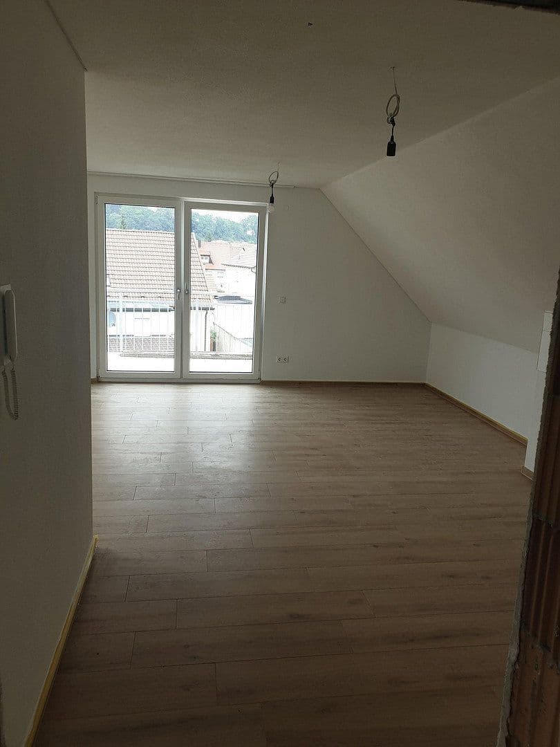 2 bedroom with open-plan kitchen flat to rent, 65 m², Schillerstraße 32, Eislingen/Fils, Baden-Württemberg 2 bedroom with open-plan kitchen flat to rent, 65 m², Schillerstraße 32, Eislingen/Fils, Baden-Württemberg