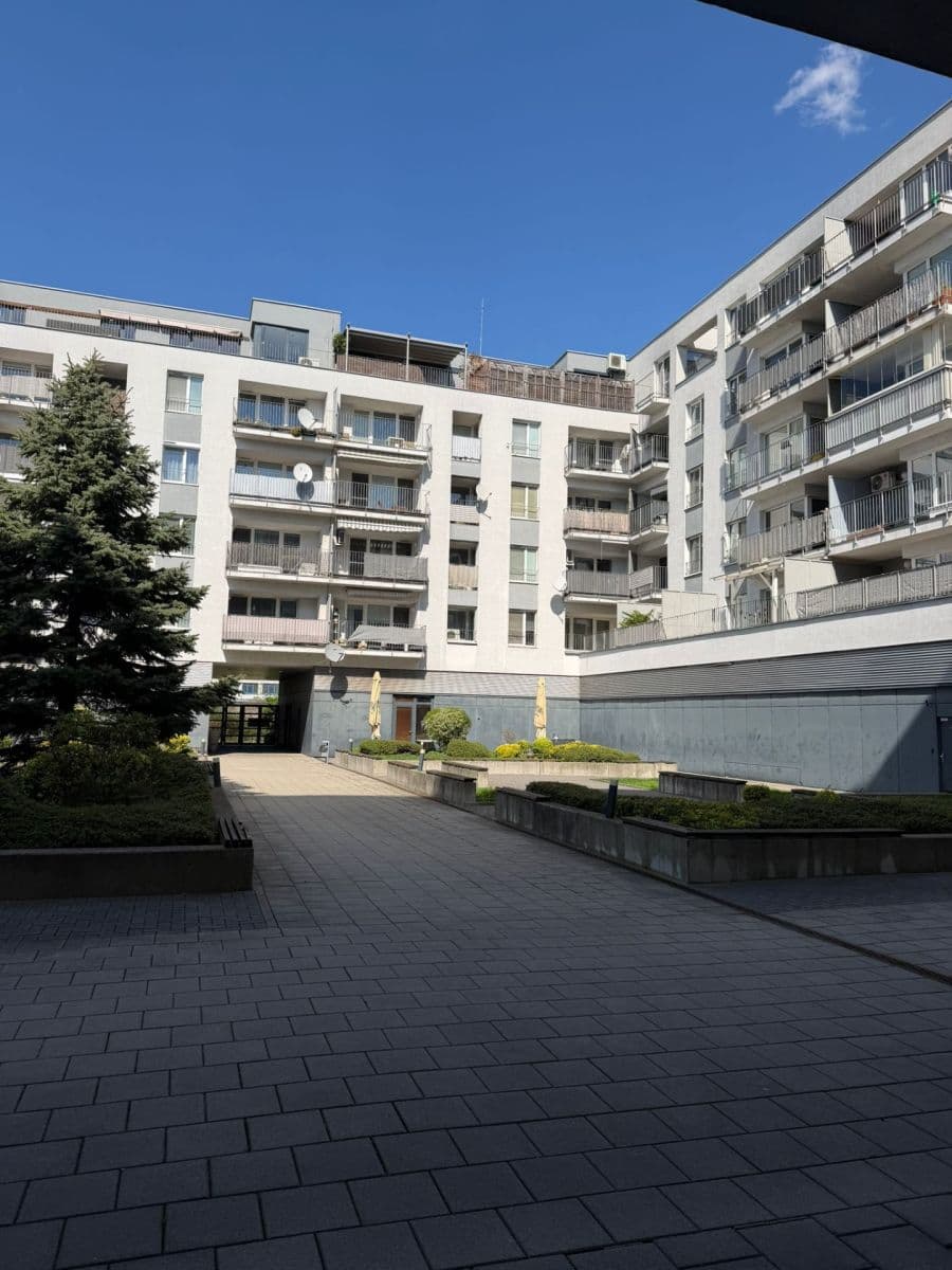 1 bedroom flat to rent, 41 m², Hrachová, Ružinov, Bratislavský Region 1 bedroom flat to rent, 41 m², Hrachová, Ružinov, Bratislavský Region