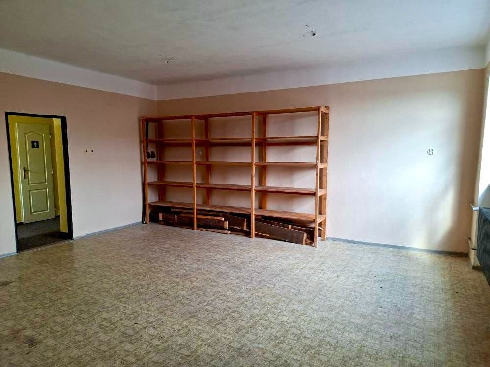 non-residential property to rent, 32 m², Pod Hájem, Králův Dvůr, Středočeský Region non-residential property to rent, 32 m², Pod Hájem, Králův Dvůr, Středočeský Region