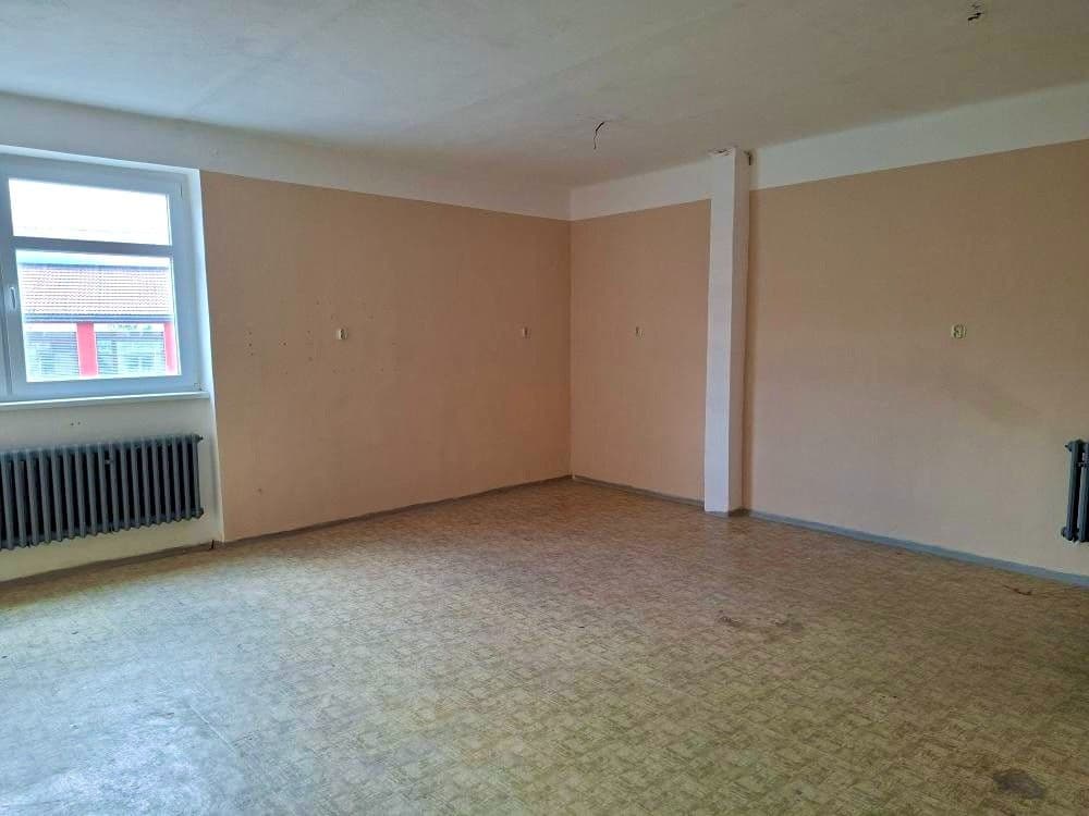 non-residential property to rent, 32 m², Pod Hájem, Králův Dvůr, Středočeský Region non-residential property to rent, 32 m², Pod Hájem, Králův Dvůr, Středočeský Region