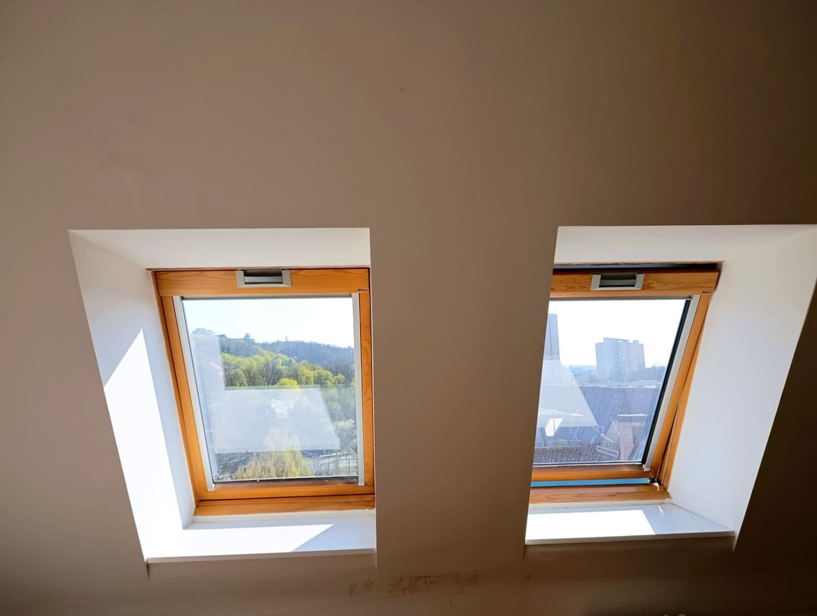 4 bedroom flat to rent, 20 m², Ke Dvoru, Prague, Prague 4 bedroom flat to rent, 20 m², Ke Dvoru, Prague, Prague