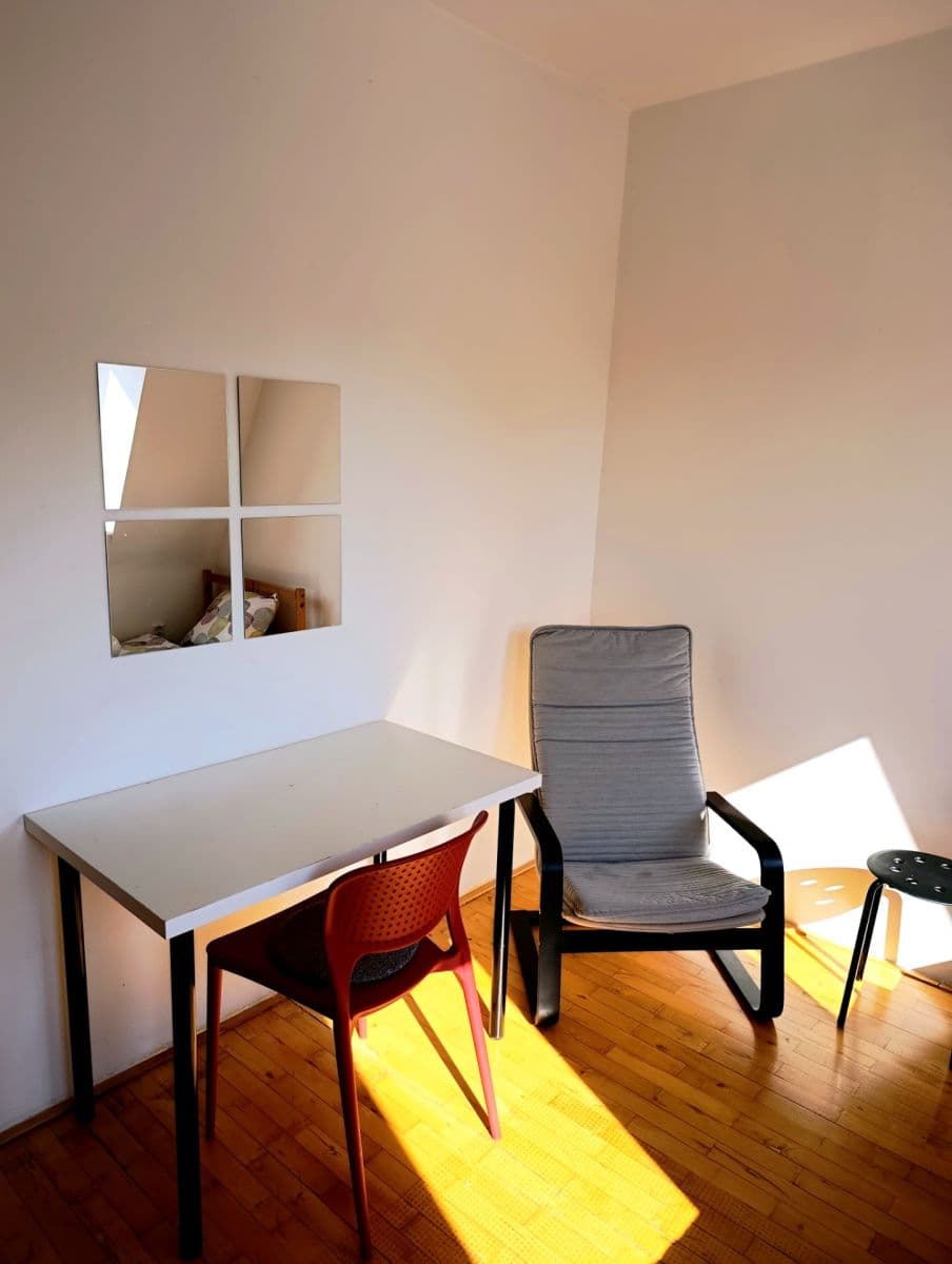 4 bedroom flat to rent, 20 m², Ke Dvoru, Prague, Prague 4 bedroom flat to rent, 20 m², Ke Dvoru, Prague, Prague